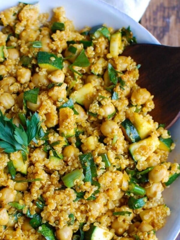 Zucchini Quinoa Chickpea Salad 1200 x 1200