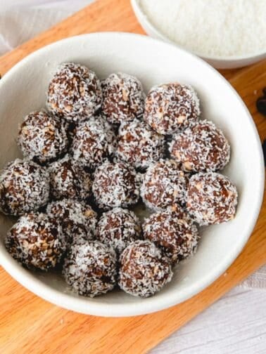 Easy Date Protein Balls 1200 x 1200