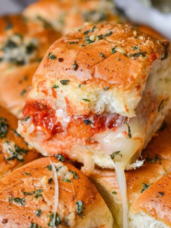 Easy Chicken Parmesan Sliders 1200 x 1200
