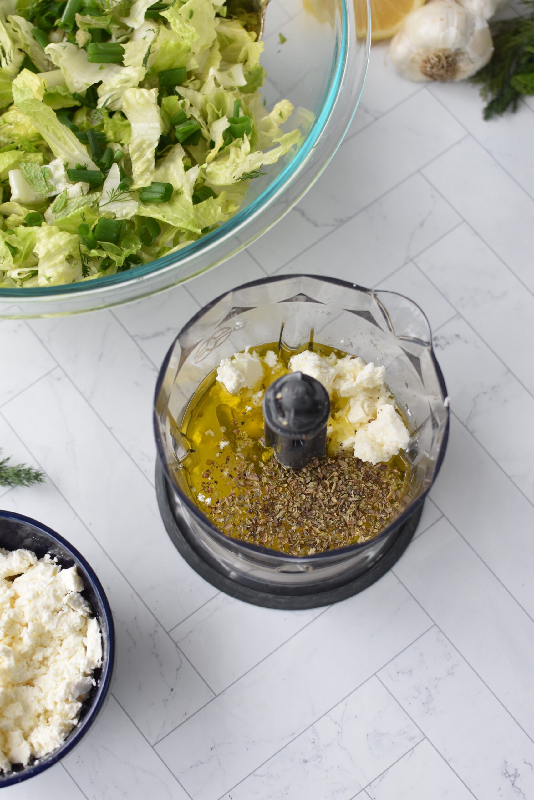 Maroulosalata dressing ingredients 