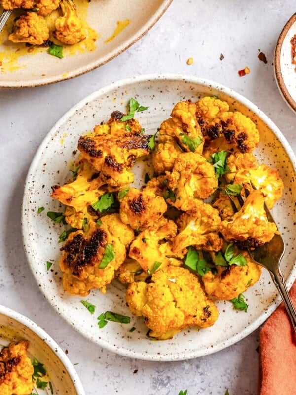 Easy Turmeric Roasted Cauliflower