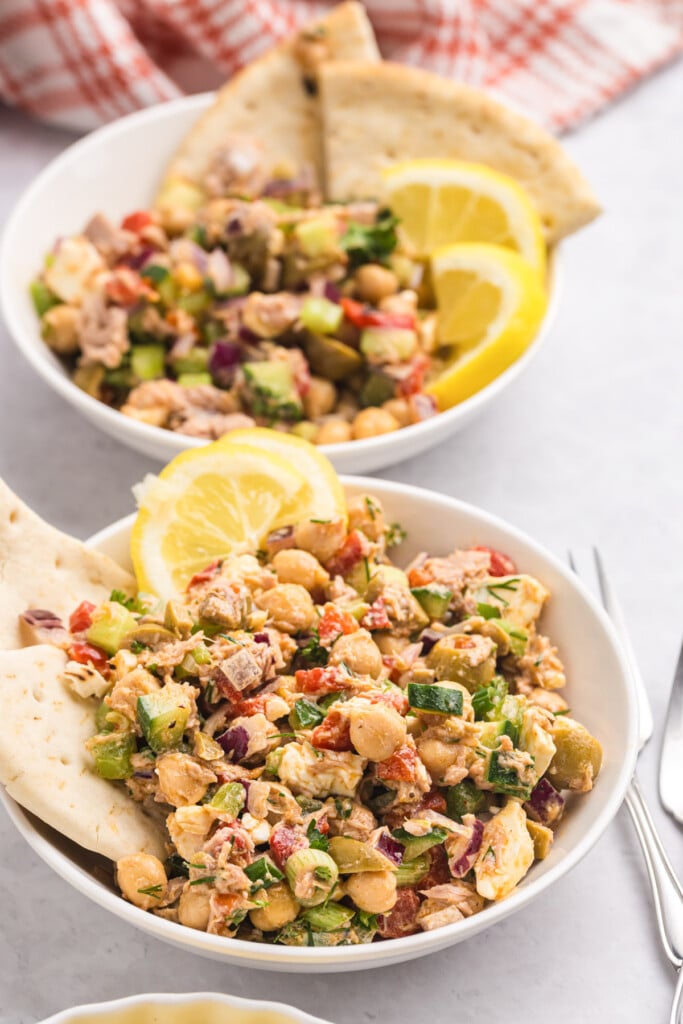 Mediterranean Tuna and Chickpea Salad in two bowls