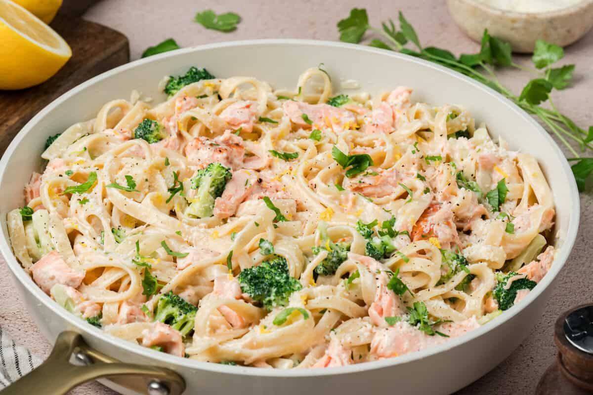 Simple Creamy Alfredo Salmon Recipe