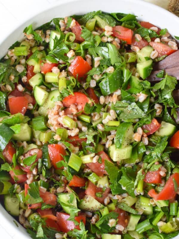 Easy Farro Tabbouleh Salad