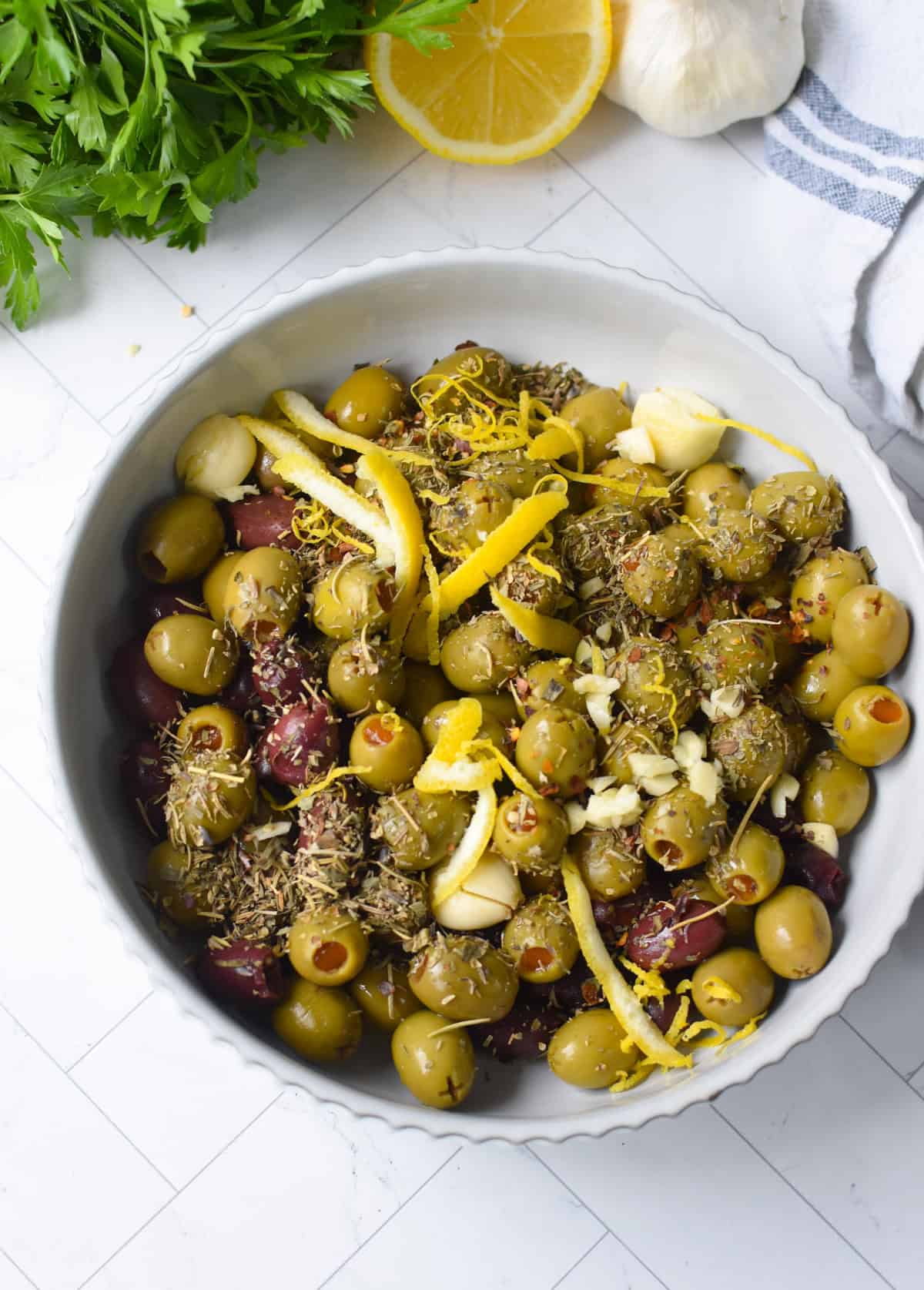 Warm Olives ingredients in a bowl