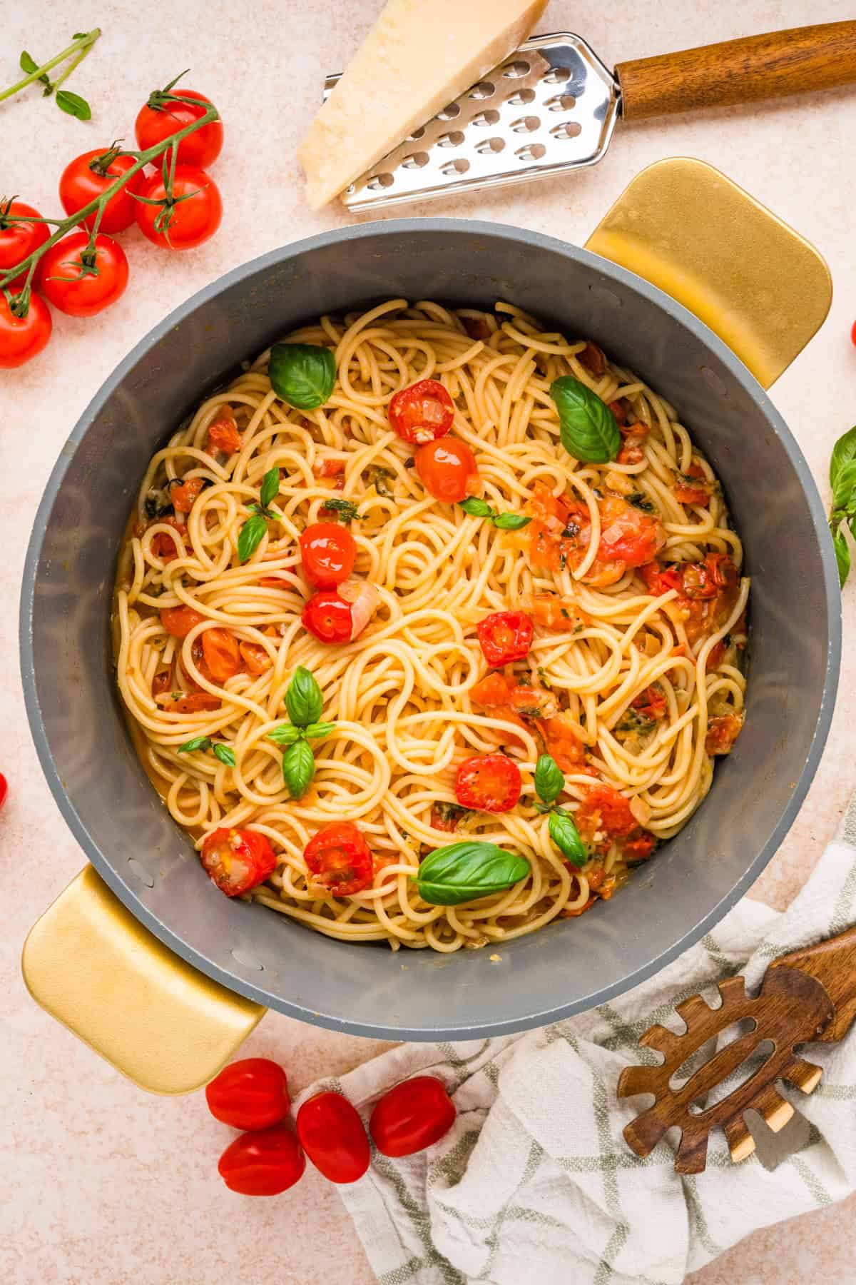 Pasta with tomato and basil in a pot